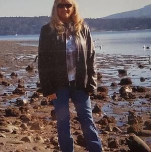 Meet your Posher, Debbie